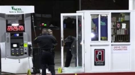 Shots fired during armed robbery attempt at gas station in River North